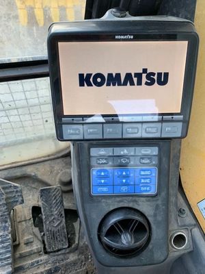 PC220-8 2018 rok SAA6D107E-1 Silnik 134 kW Używany koparka Komatsu dostawca