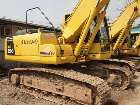 19.9T Komatsu Pc200-8 Bucket 0.8m3 Używana koparka gąsienicowa dostawca