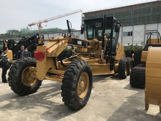 Używane równiarki samobieżne Caterpillar 140K dostawca