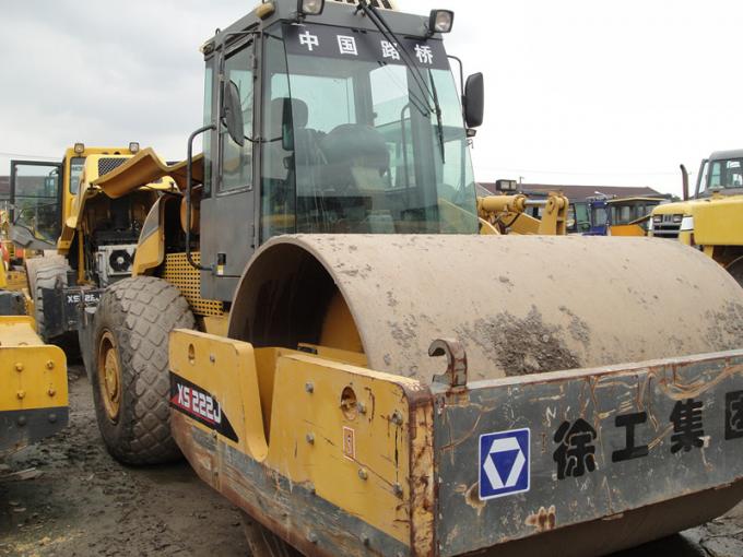 22000kg 30% zdolność pokonywania wzniesień XCMG XS222J Używany walec drogowy 1