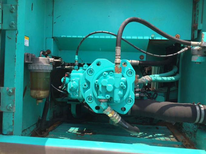 SK200-6 Godziny pracy 3798h Łyżka 0,7m3 Używana koparka Kobelco 1