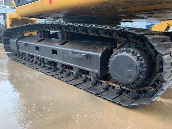 Rok 2011 Łyżka 1,6 m3 Caterpillar 325D Koparki używane 1